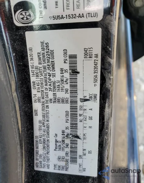 2014 Ford Fiesta Titanium z USA, uszkodzony, nr VIN 3FADP4FJ5EM225285